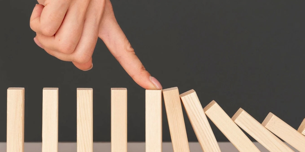 cause multifattoriali distimia